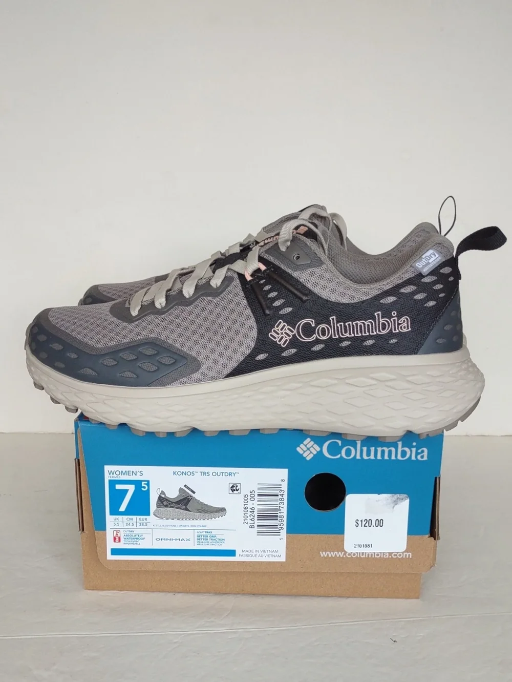 BRAND NEWColumbia Women's Grey and Taupe Trail Running Shoes